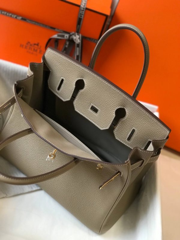 Get Noticed with a Turtle Dove Gray Hermes Birkin